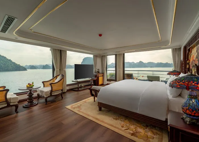 Botel L'amour Cruise
