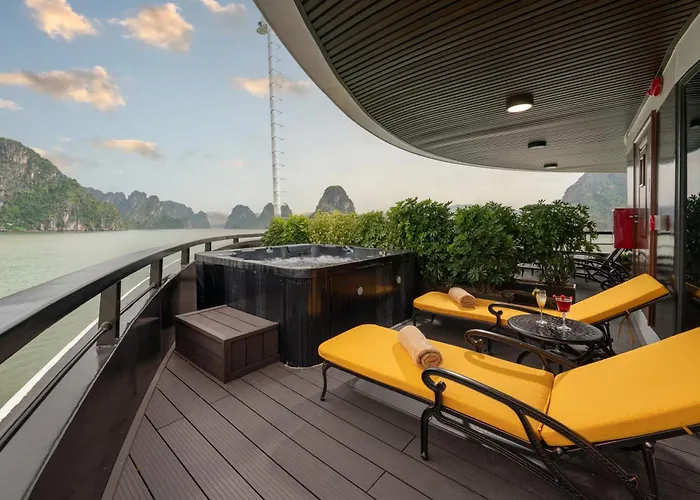 Botel L'amour Cruise
